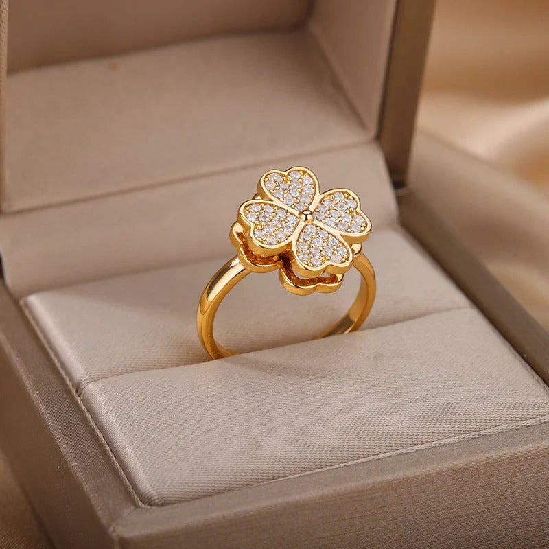 Anti anxiety-stress Lucky Heart Four Leaf Clover Spinner Pendant Ring